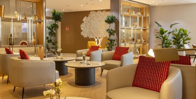 Emirates Lounge